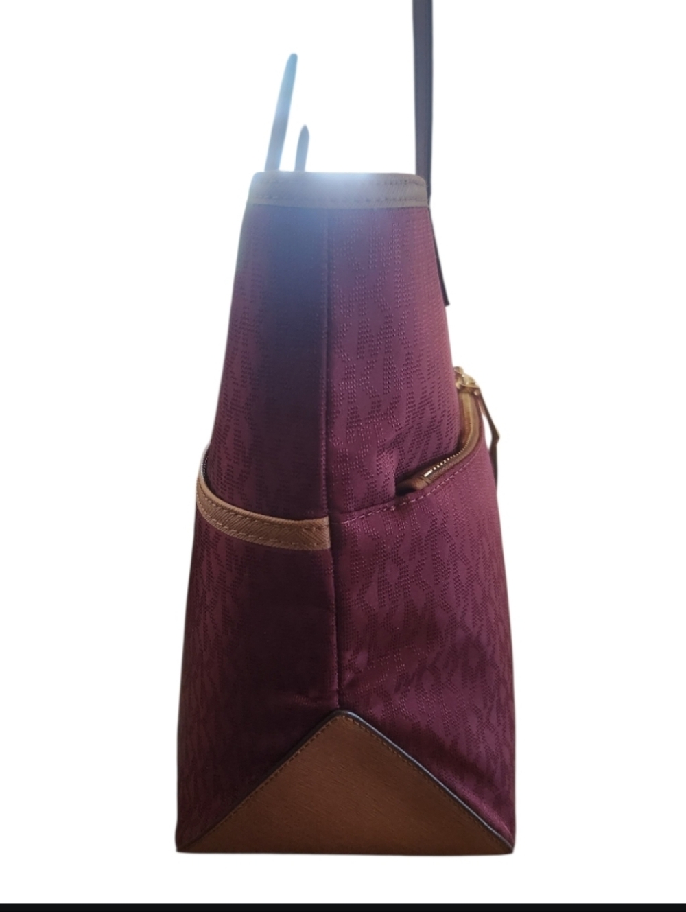 Michael Kors Pocket Nylon Tote Merlot/Gold Style Double Zip Pockets NWOT - Picture 7 of 7